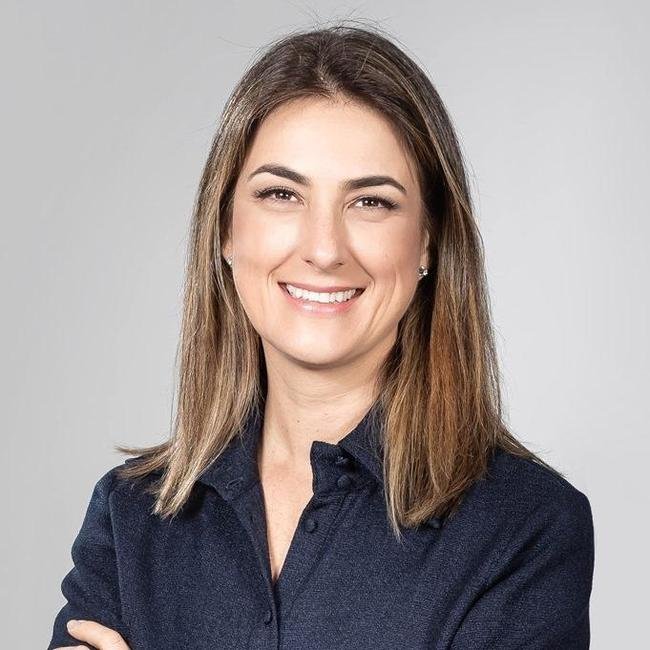 Fernanda Alto (Novo) - Fernanda tentou ser vereadora de Belo Horizonte em 2016, mas os mais de 2 mil votos que recebeu no foram suficientes. Agora, ela foi eleita com 6.049 votos. Alto  cruzeirense.