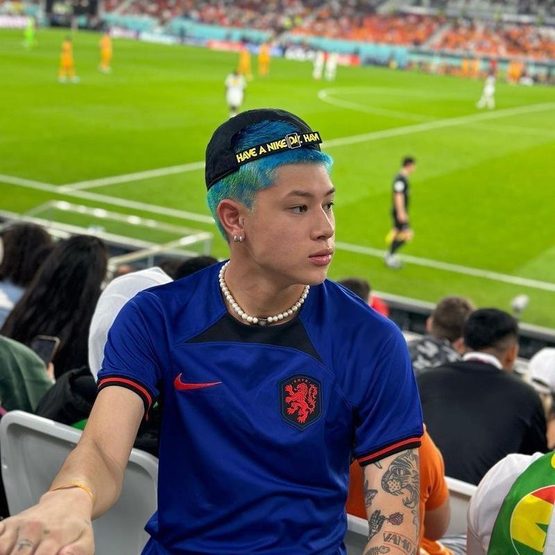 Vitor Lo - @vitorlo_ - 923 mil seguidores