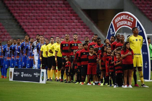 Com a Ilha passando por melhorias, equipes se enfrentaram na Arena de Pernambuco pela segunda rodada do Campeonato Pernambucano