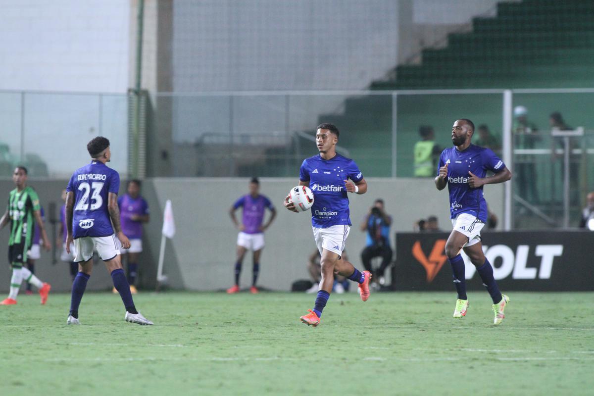 Equipes se enfrentaram no Independncia, em Belo Horizonte, pela volta da semifinal do Campeonato Mineiro