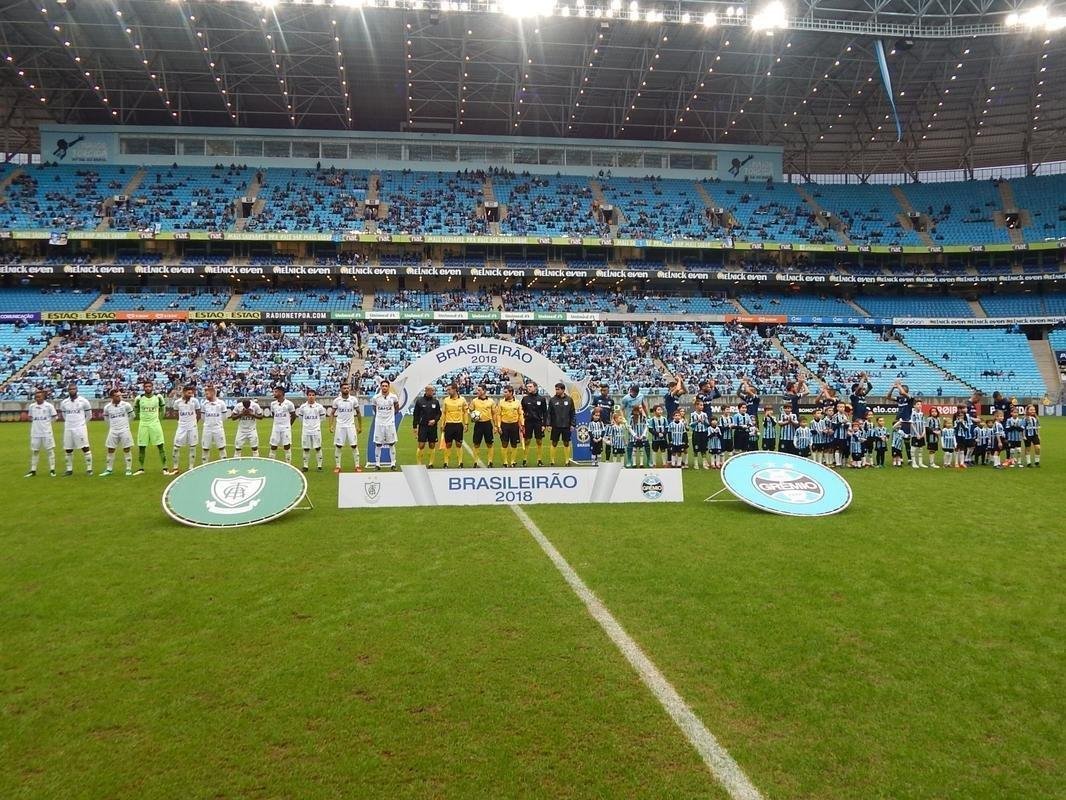 Amrica lutou muito, mas foi derrotado pelo Grmio por 1 a 0, em Porto Alegre 