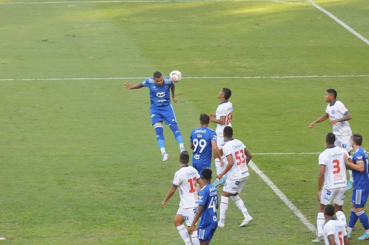 Fotos da partida entre Cruzeiro e Bahia, no Mineir�o, pela 20� rodada da S�rie B do Brasileiro