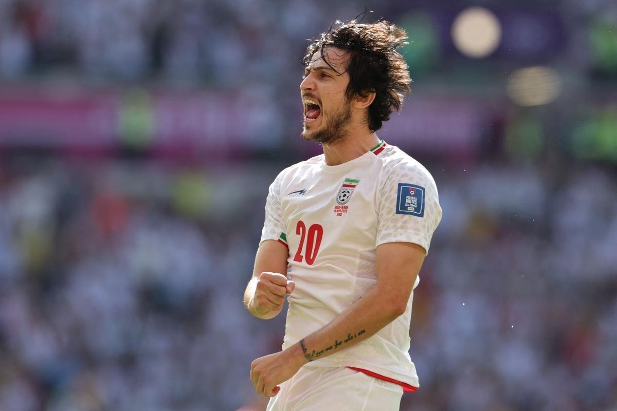 Pela segunda rodada do Grupo B da Copa do Mundo do Catar, Pas de Gales e Ir duelam no Estdio Ahmad Bin Ali, em Al Rayyan