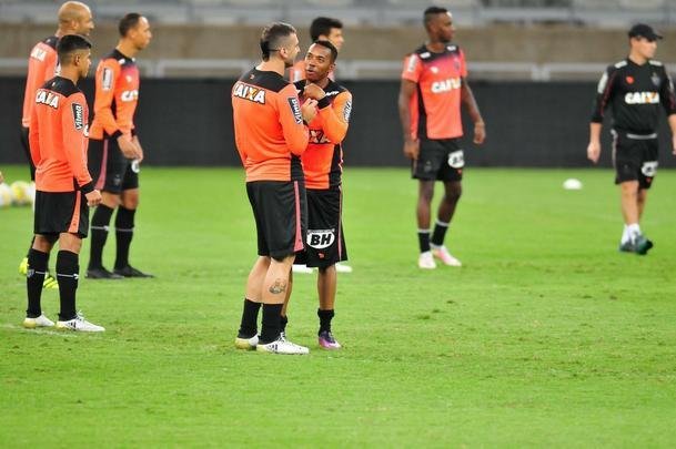 Imagens do treino do Atltico no Mineiro