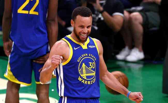 Warriors vence Celtics fora de casa e se sagra campeão da NBA -  Superesportes