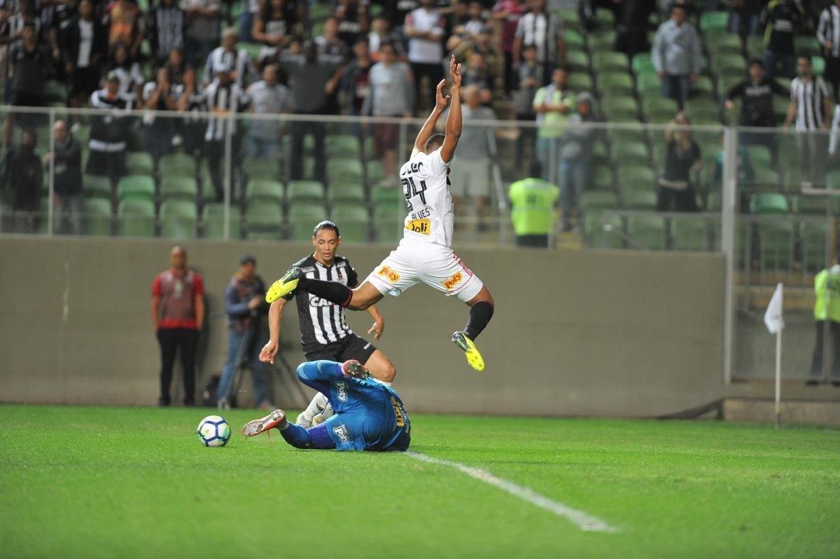 Fotos da partida entre Atltico e So Paulo, no Independncia