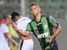 Richarlison interage com América em comemoração à vitória na Libertadores