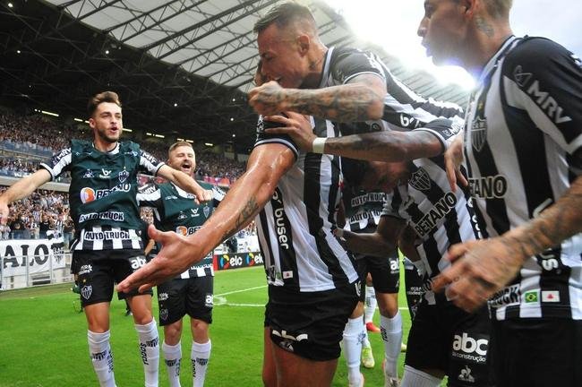 Fotos da vitria do Atltico sobre o Athletico-PR, no Mineiro, no jogo de ida da final da Copa do Brasil