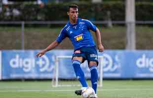 Imagens do primeiro treino do Cruzeiro antes do jogo contra o Cuiab, pela Srie B do Campeonato Brasileiro