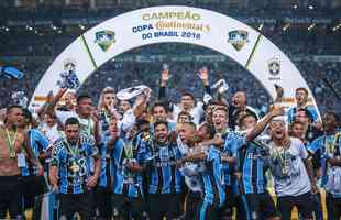 6 Grmio (oito ttulos) - dois Campeonatos Brasileiros (1981 e 1996), cinco Copas do Brasil (1989, 1994, 1997, 2001 e 2016) e uma Supercopa do Brasil (1990)