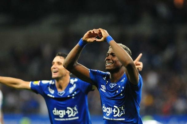 Imagens da partida no Mineiro e dos torcedores do Cruzeiro