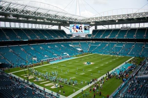 Hard Rock Stadium: em Miami, outra possibilidade é o estádio Hard Rock, dedicado aos jogos de futebol americano da NFL. Arena tem capacidade para 65.326 torcedores.