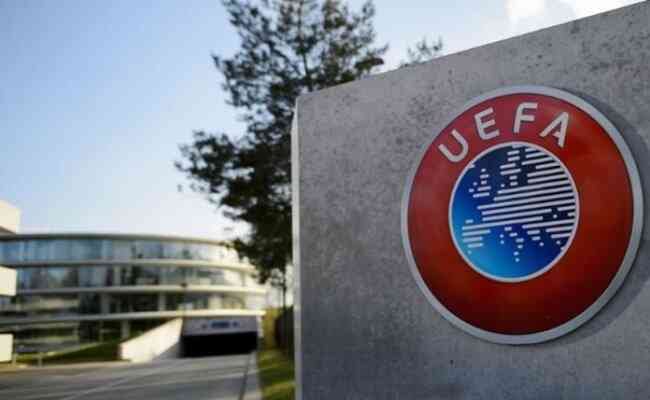 Uefa usará impedimento semiautomático na Supercopa e na Champions