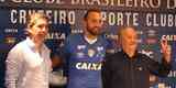 Atacante Barcos, o 'Pirata', vestiu a camisa 28 do Cruzeiro e falou sobre desejo de conquistar muitos títulos