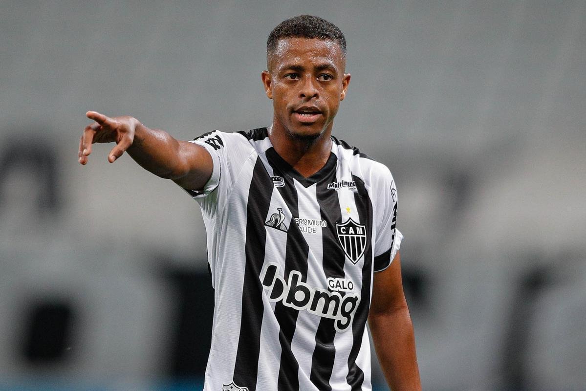 2º Keno (Atlético): nota 7.33