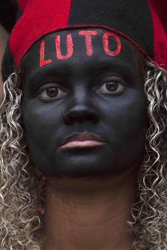 Vtimas do incndio no Ninho do Urubu foram homenageadas antes de Flamengo x Fluminense