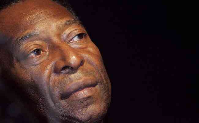 Pelé, de 81 anos agradeceu aos fãs pelas mensagens de carinho
