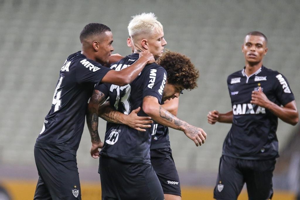 Veja imagens do empate entre Ferrovirio-CE e Atltico no Castelo