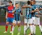 Gr�mio 'acorda' no segundo tempo e vence Universidad Cat�lica na Libertadores