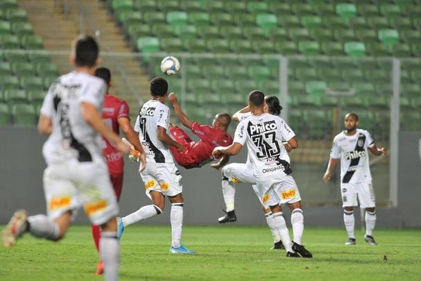 Amrica e Ponte Preta se enfrentaram pela 32 rodada da Srie B do Campeonato Brasileiro