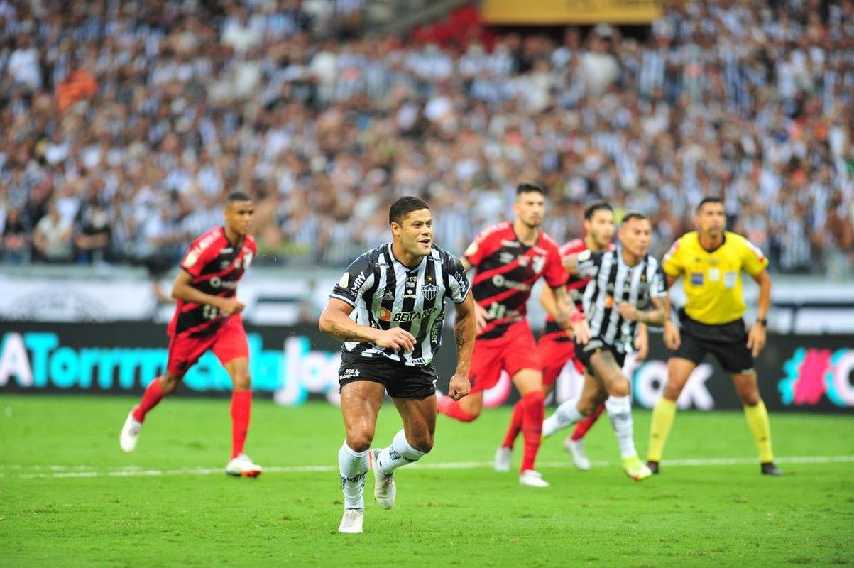 Fotos da vitria do Atltico sobre o Athletico-PR, no Mineiro, no jogo de ida da final da Copa do Brasil