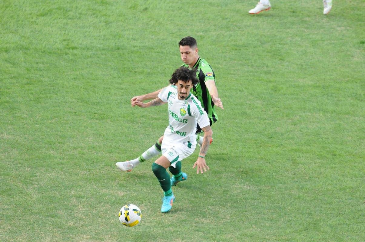 Amrica e Cuiab se enfrentaram, no Independncia, pela 9 rodada do Campeonato Brasileiro