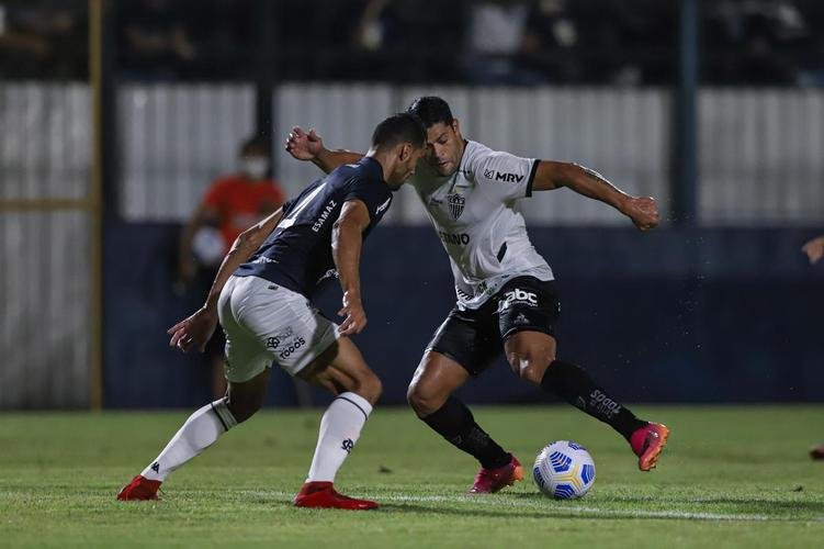 Fotos do jogo entre Remo e Atlético, no estádio Baenão, em Belém, pela ida da terceira fase da Copa do Brasil (Pedro Souza/Atlético)