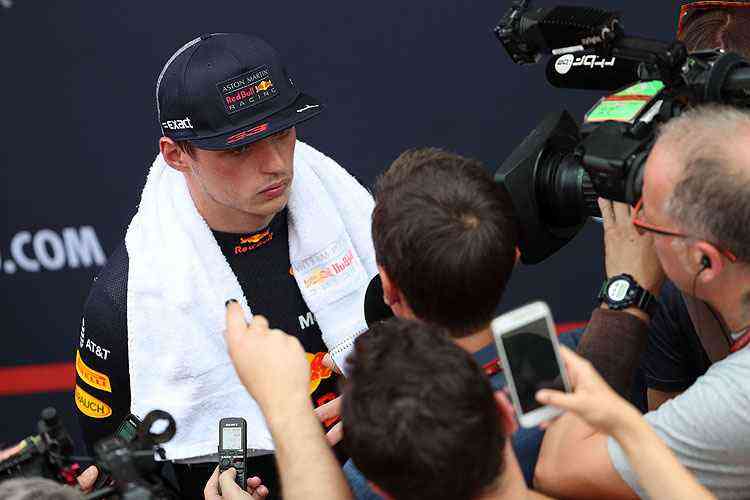 Piloto holands Max Verstappen ocupa a sexta colocao no campeonato mundial de Frmula 1