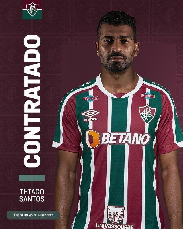 Fluminense anunciou o volante Thiago Santos