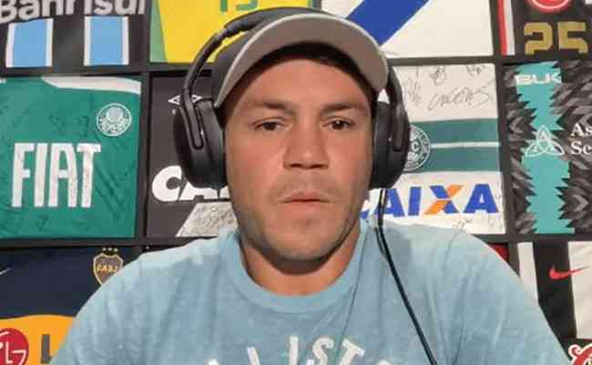 Ex-Cruzeiro, Kleber Gladiador provocou o Atlético