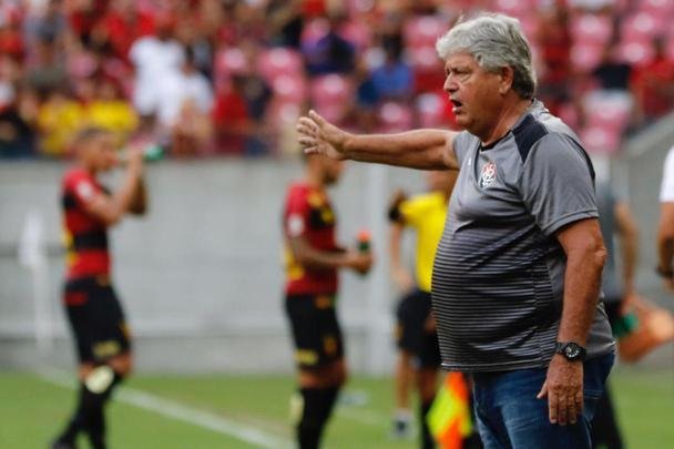 Partida entre Sport e Vitria, na Arena de Pernambuco, pela Copa do Nordeste