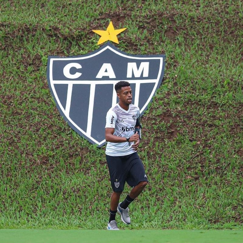 Fotos do primeiro treino de Hulk no Atlitco