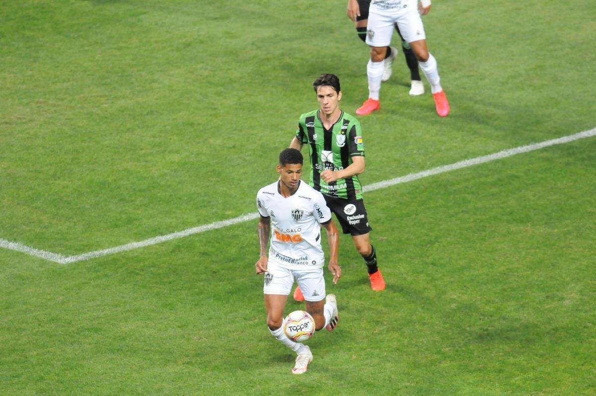 Fotos do clssico entre Amrica e Atltico, no Independncia, em duelo de volta da semifinal do Campeonato Mineiro