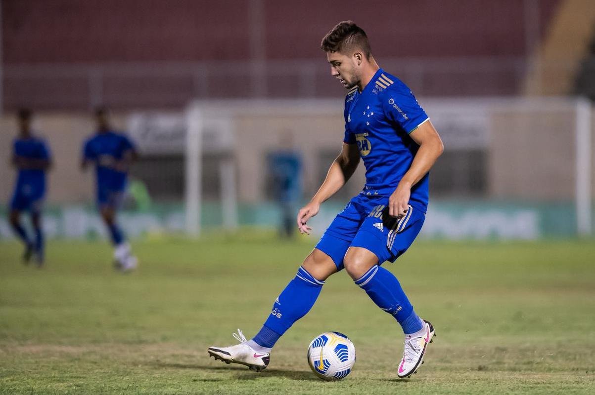 Guilherme Bissoli: 11 jogos, 1 gol