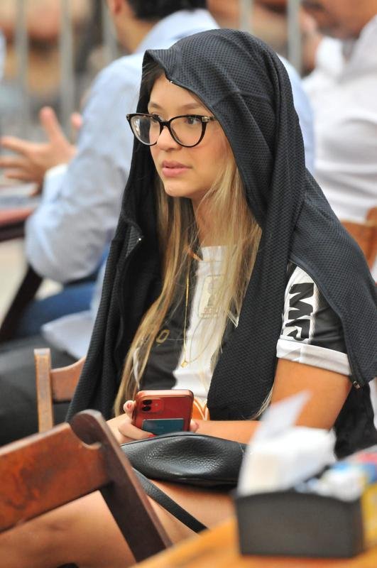 Nesta quinta-feira (2), torcedores do Atltico lotaram os bares de BH para acompanhar Bahia x Galo, jogo adiado da 32 rodada do Campeonato Brasileiro. Na imagem, bares na regio da Savassi.