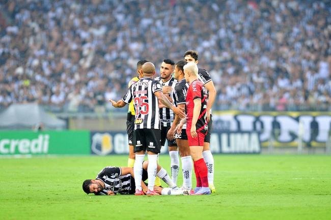 Fotos da vitria do Atltico sobre o Athletico-PR, no Mineiro, no jogo de ida da final da Copa do Brasil