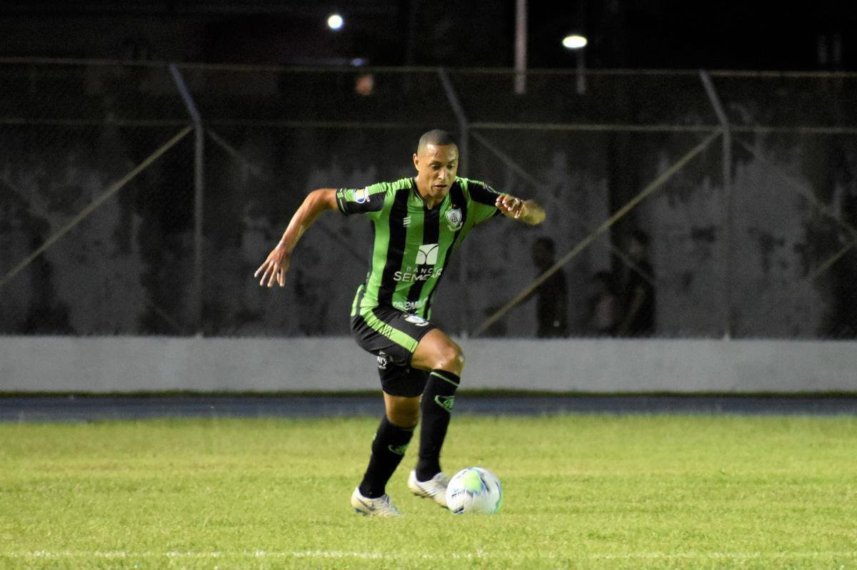 Empate por 1 a 1 com Santos do Amap garantiu classificao do Amrica  segunda fase da Copa do Brasil