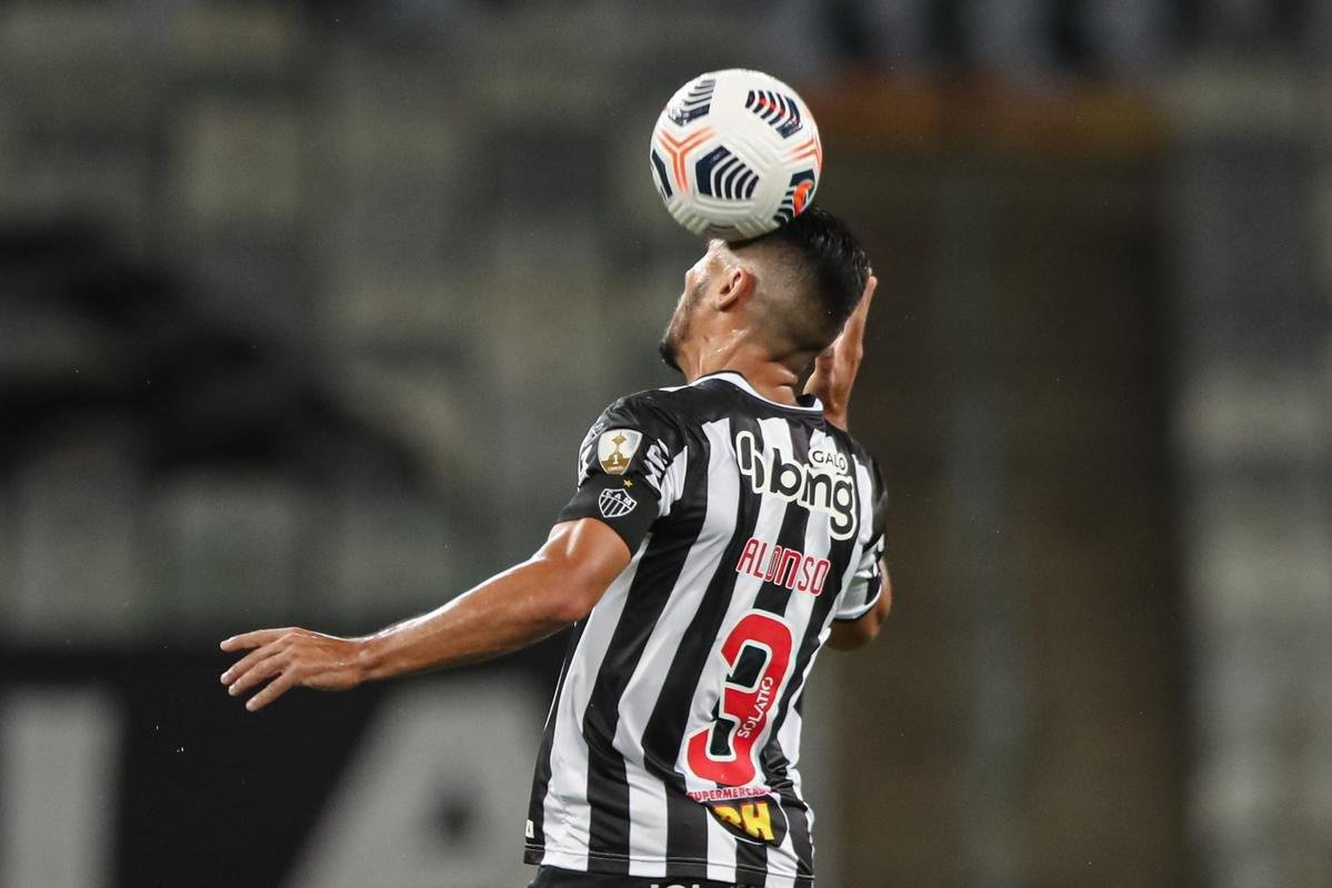Fotos do jogo entre Atltico e Cerro Porteo-PAR, no Mineiro, em Belo Horizonte, pelo Grupo H da Copa Libertadores