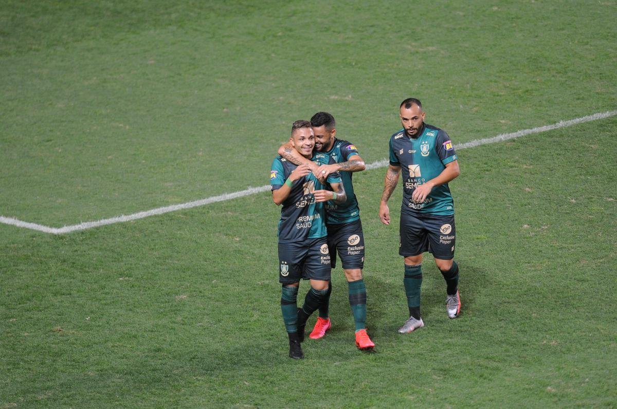 Amrica x Ponte Preta: veja fotos do jogo no Independncia