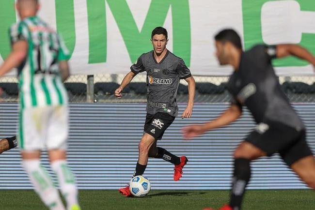 Juventude e Atltico se enfrentaram em Caxias do Sul, pela 15 rodada do Campeonato Brasileiro