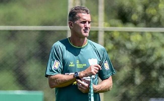 Técnico Vagner Mancini definiu escalação do América-MG para clássico com Cruzeiro