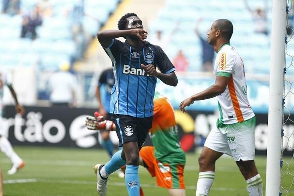 Amrica visitou o Grmio, no Rio Grande do Sul, e saiu derrotado por 3 a 0