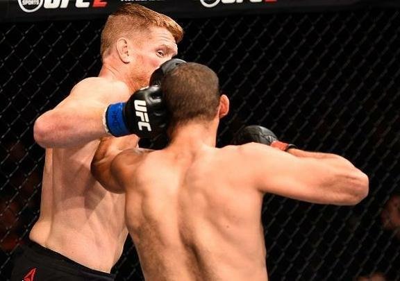 Imagens do UFC Fight Night 91, em Sioux Falls, nos EUA