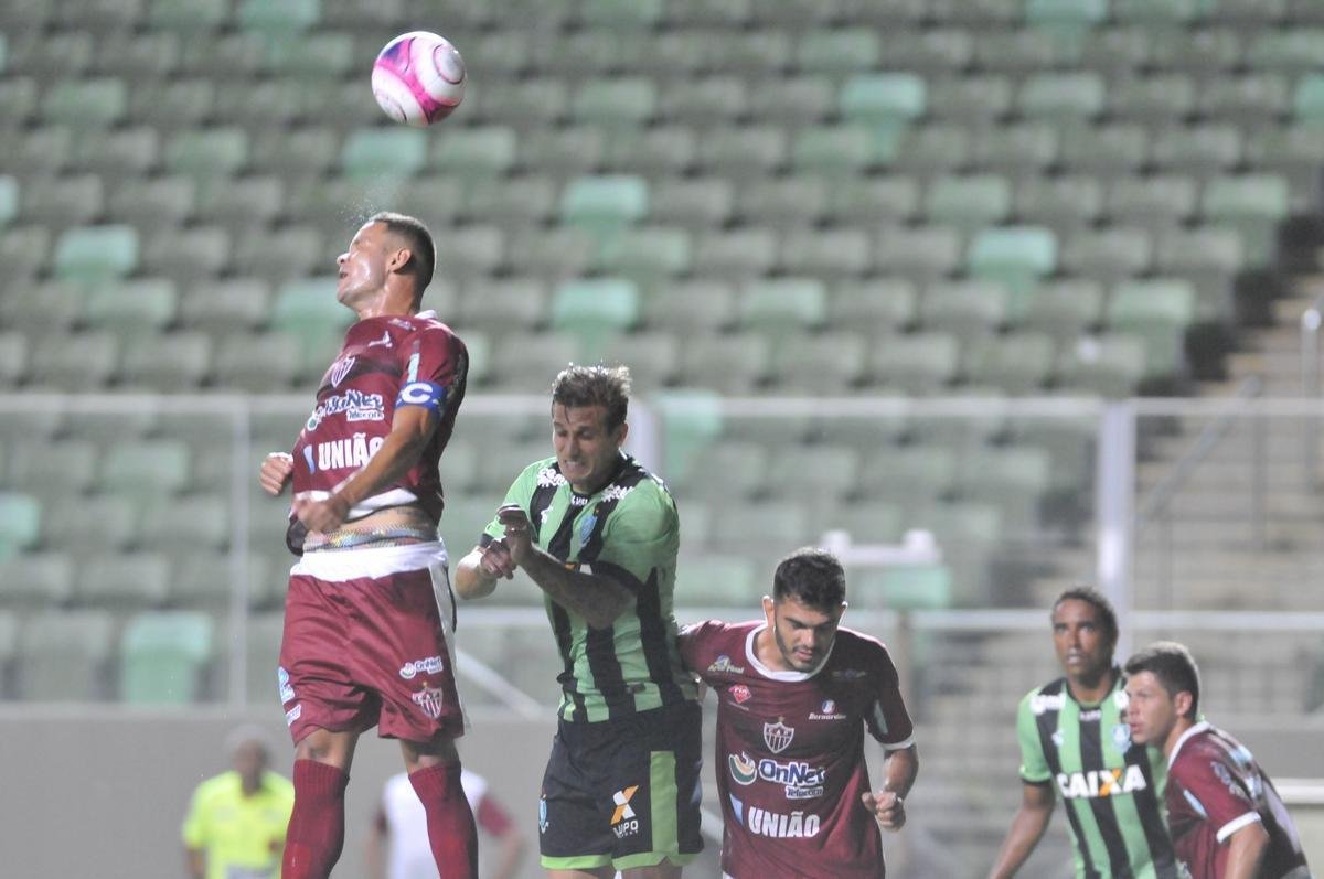 Amrica e Patrocinense se enfrentaram, no Independncia, pela primeira rodada do Campeonato Mineiro