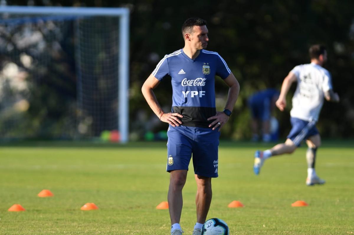 Na Toca II, Seleo Argentina fechou preparao para duelo com o Brasil