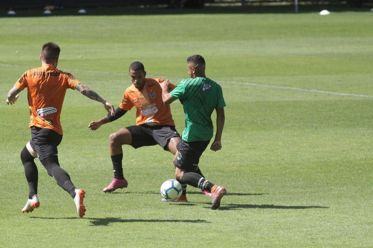 Fotos do jogo treino entre Atltico e Inter de Minas