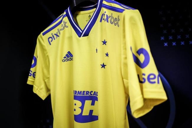 Fotos da partida entre Cruzeiro e Chapecoense, pela 24 rodada da Srie B do Campeonato Brasileiro. O jogo foi realizado neste sbado (13), no estdio Man Garrincha, em Braslia.