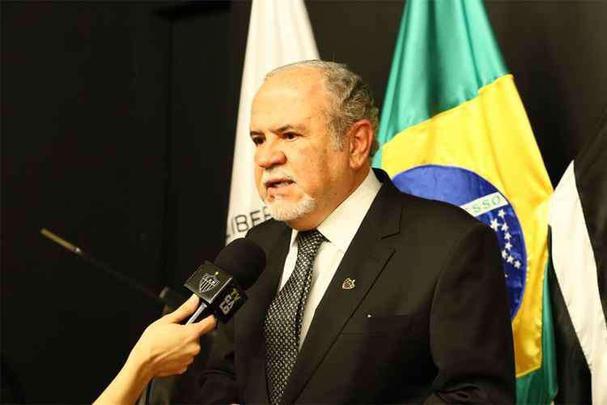 11/10/2019 - O advogado Castellar Modesto Guimarães Filho foi eleito presidente do Conselho Deliberativo do Atlético para mandato de três anos, indo até outubro de 2022. A chapa única Galo Forte e Unido recebeu 187 votos válidos. Ele sucedeu Rodolfo Gropen no cargo.