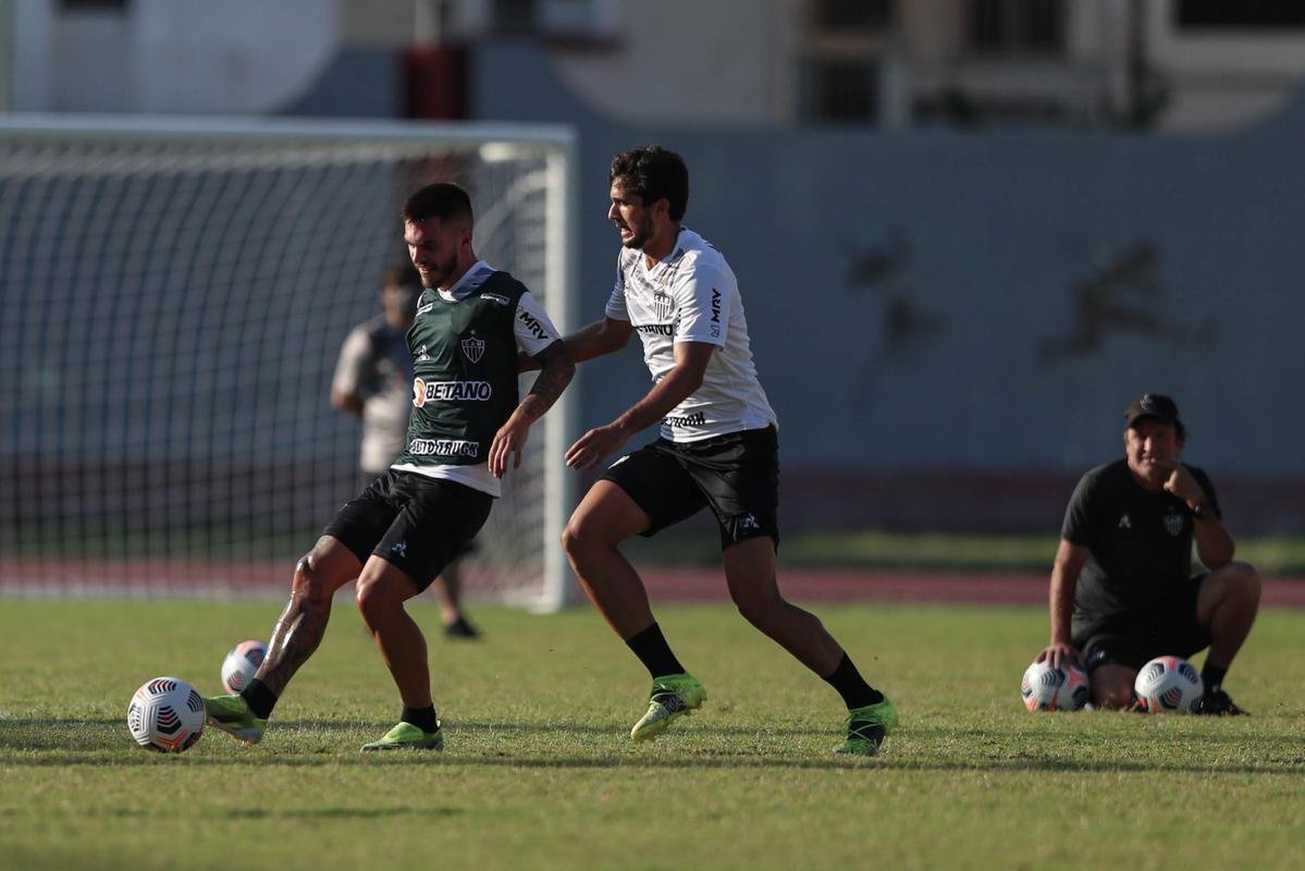 Atlético teve atividade no Estádio Olímpico Brígido Iriarte, em Caracas, antes da estreia na Libertadores