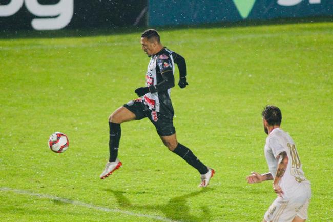 Operário conseguiu vitória por 2 a 1 e reconduziu Cruzeiro ao Z4 da Série B